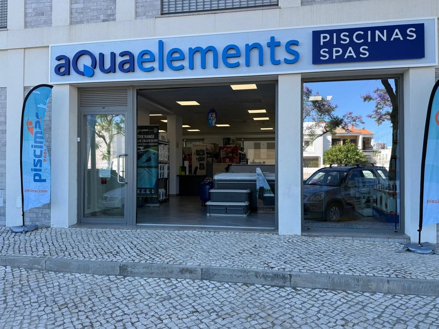 Montra da loja Aquaelements em Olhão